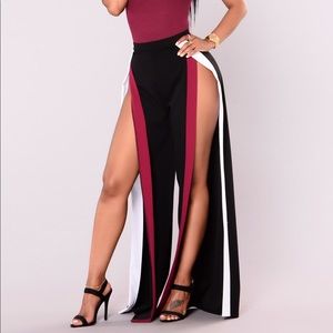 Fashion Nova Kloe Slit Black&Red Pants